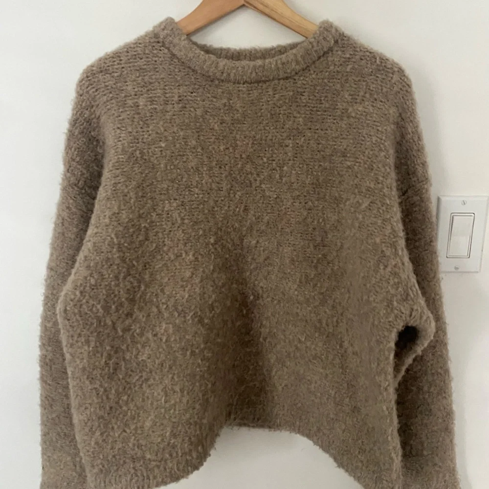 Le Bon Shoppe Envie sweater - Picture 2 of 6
